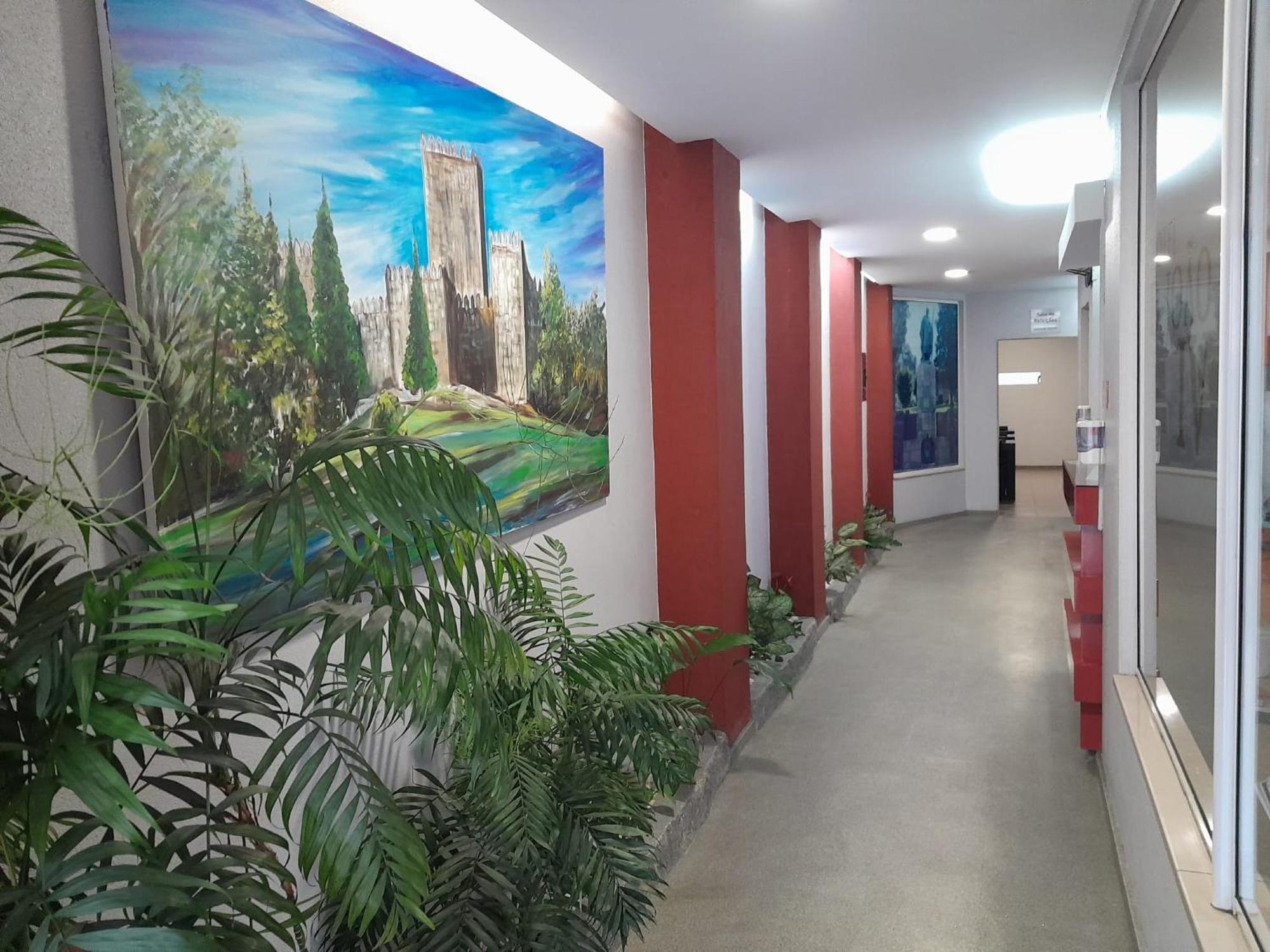Hotel Dom Joao IV กิมาไรส์ ภายนอก รูปภาพ