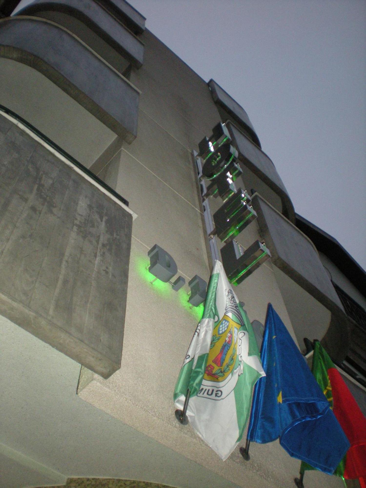 Hotel Dom Joao IV กิมาไรส์ ภายนอก รูปภาพ